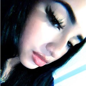 Meet your Posher, Luisa